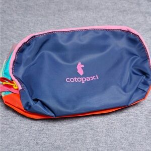Cotopaxi Colorblock Make up Pouch in Navy and Orange